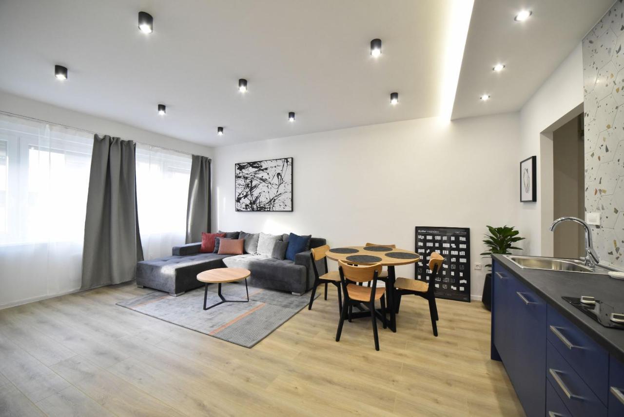 Block No2 * Zagreb